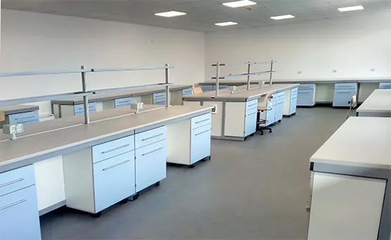 Laboratori di chimica e fisica